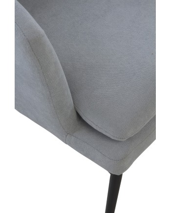 fauteuil tapissé gris perle avec coussin, pieds en métal noir
