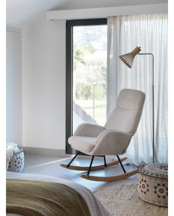 Fauteuil à bascule tapissé