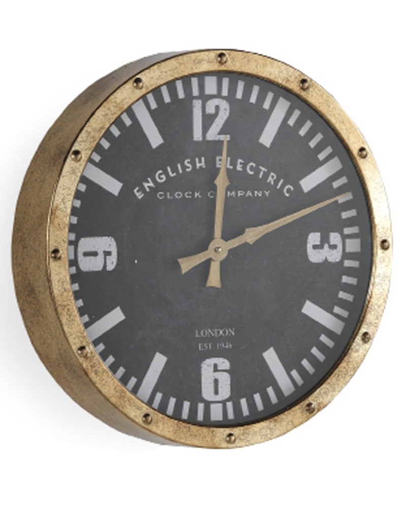horloge métallique