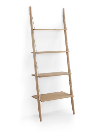 etagere sur mur en bois naturel