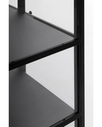 Vitrine, Unisvor