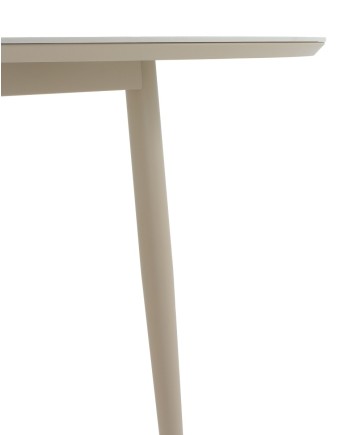 Table ronde, Sabbia