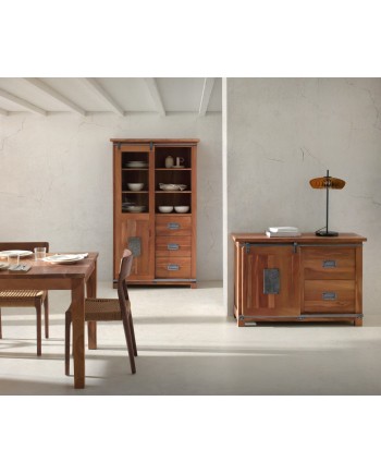 Vitrine, Lucila