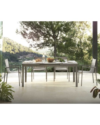 sillón aluminio con textiline taupe
